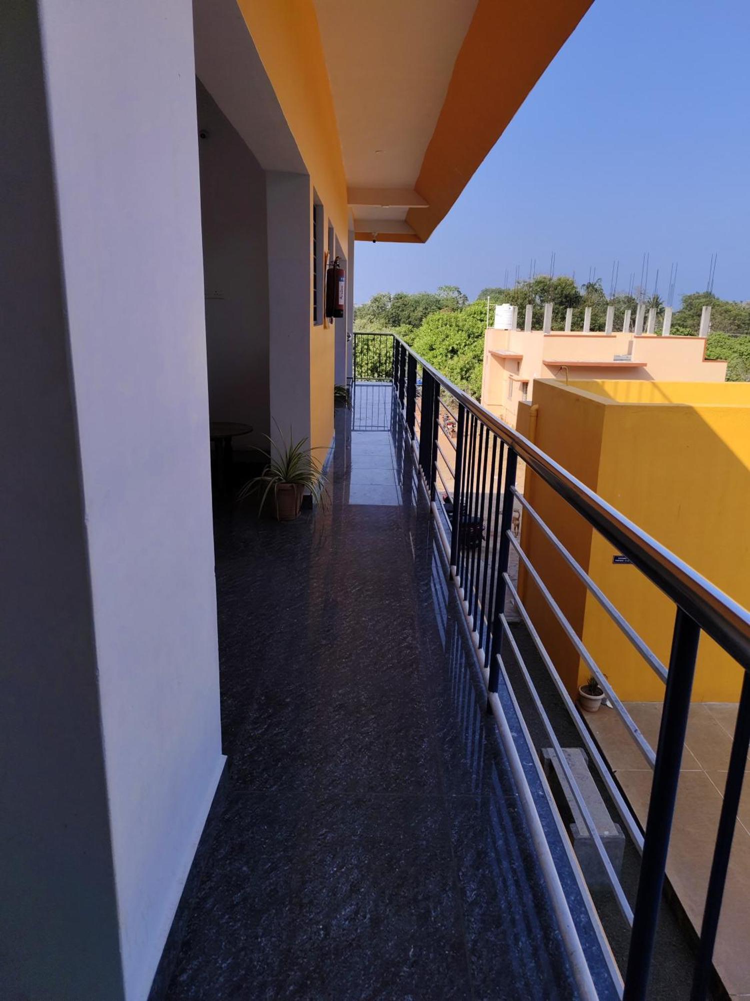 De' Capital Hotel بونديتْشيري المظهر الخارجي الصورة