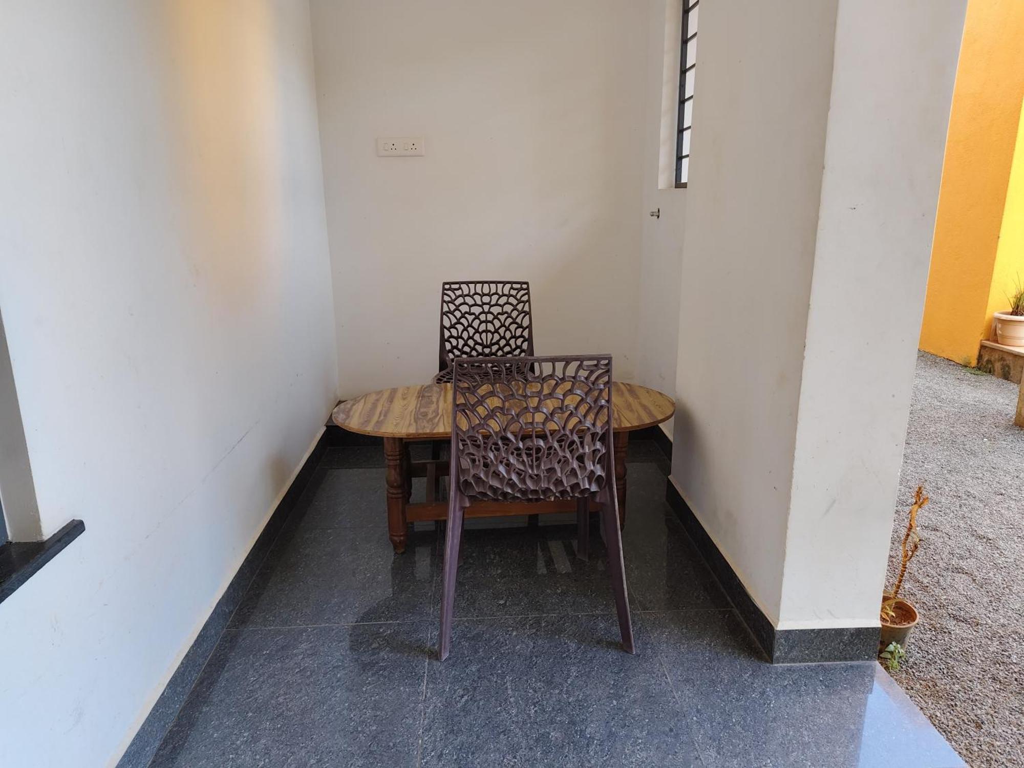 De' Capital Hotel بونديتْشيري المظهر الخارجي الصورة